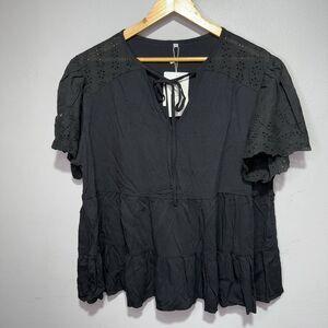 Choo Tee Yeen Black Tiered Blouse Women’s Plus Size 2XL Eyelet Puff Sleeve NWT
